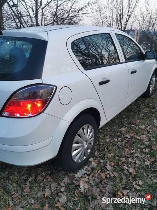 Opel Astra H 14 benzyna sprzedam