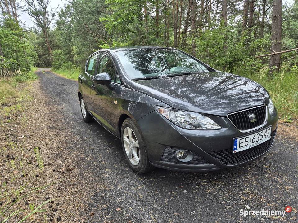 Seat Ibiza 14 MPI benzyna 86 Fajny stan Nowy Hatchback Skierniewice