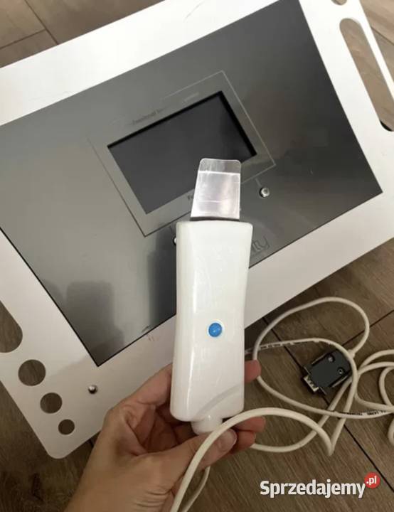 Urządzenie do peelingu kawitacyjnego Wyposażenie salonów Warszawa