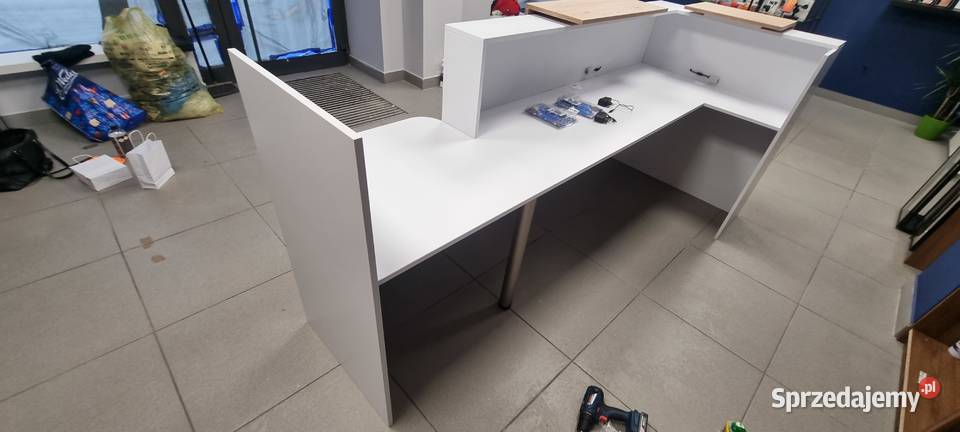 Lada recepcyjna Narożna Recepcja Biuro Warszawa