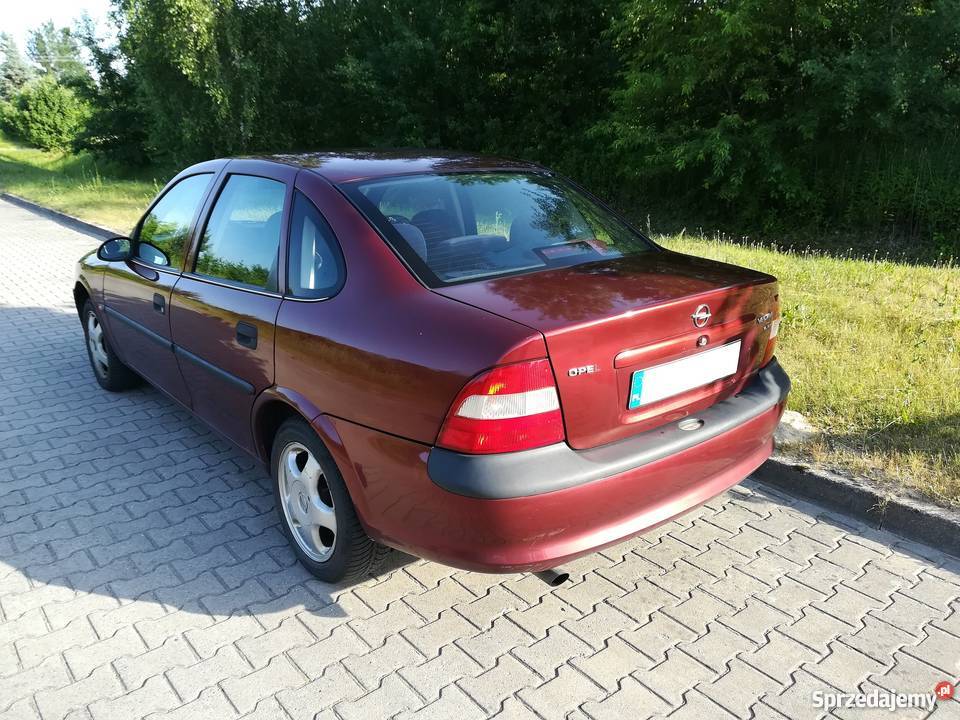 Opel Vectra B 16 16V nieuszkodzony Biłgoraj sprzedam