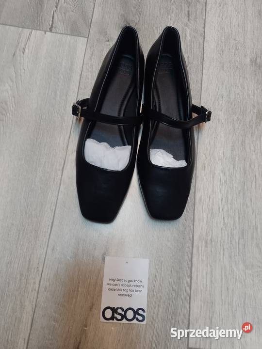 41 Czarne baleriny wieczorowe z zapięciem z skóra ekologiczna Kraków