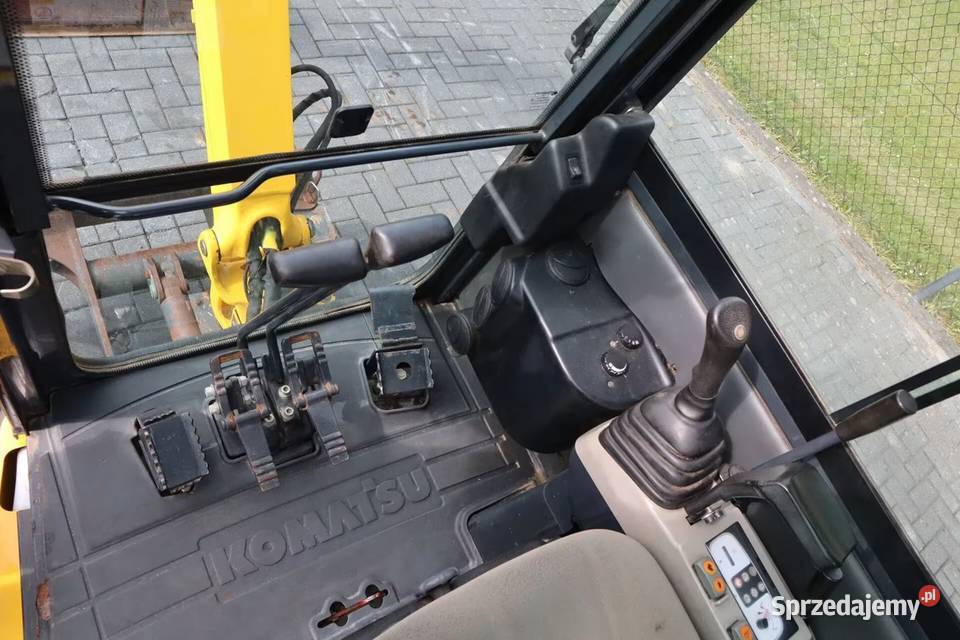 top minikoparki2017 Komatsu PC16R3HS Koparki Lubiczyn