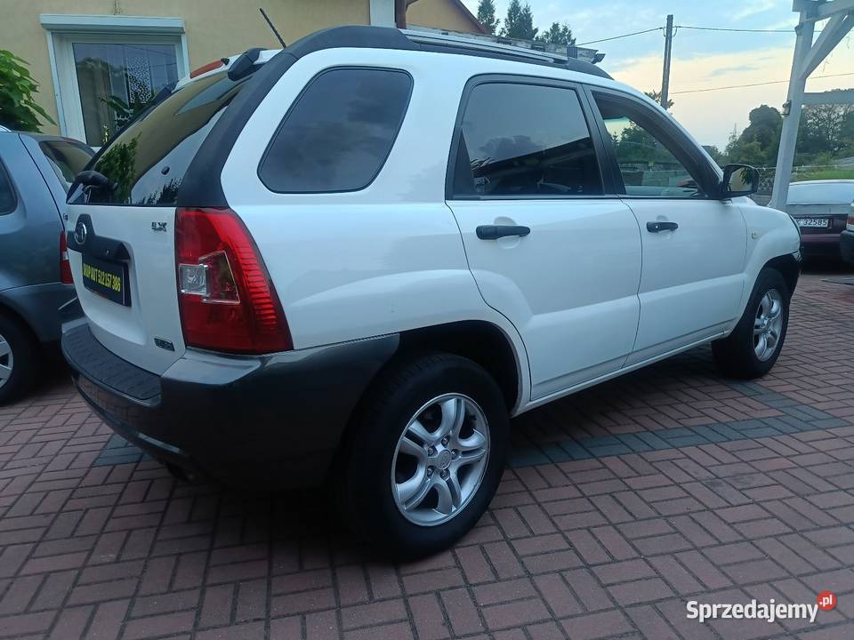 Kia Sportage 4WD USA 27 V6 175 Automat SUV Bierawa
