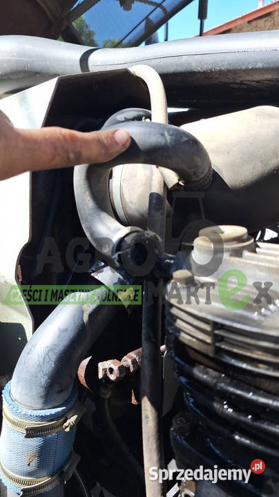 V35181400 35181400 WĘŻYK GÓRNY KOMPRESORA AGCO Pozostałe sprzedam