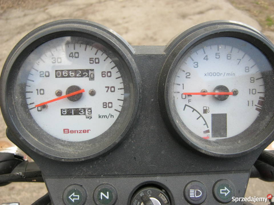 Benzer Aston 50 Opatów