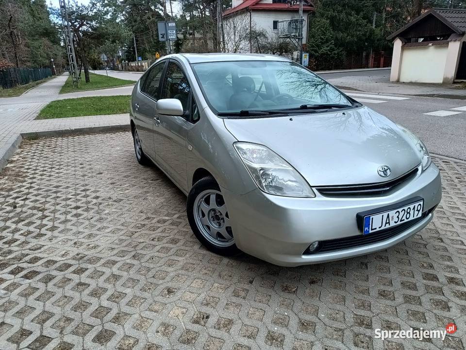 Sprzedam Toyotę Prius sprzedam