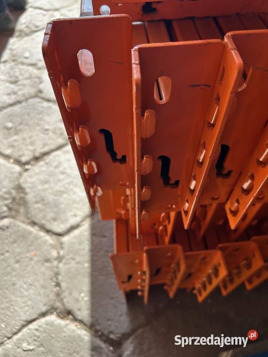 Regał paletowy H300x110 trawers 360 magazynowe Piaseczno sprzedam