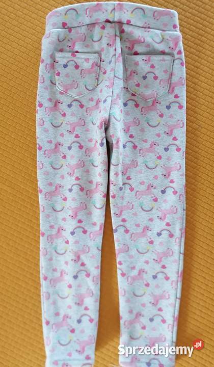 Ciepłe spodenki firmy KikiKoko rozmiar 104 Spodnie Łódź