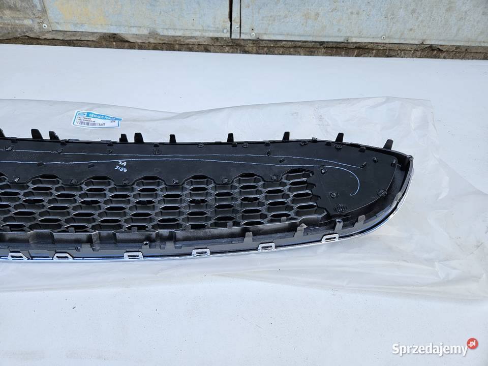 FORD KA PLUS GRILL ATRAPA ZDERZAKA PRZÓD