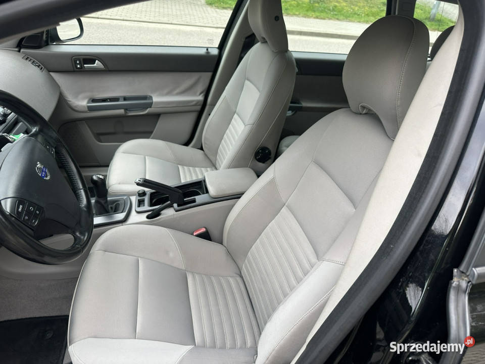 Volvo V50 liftingu benzyna opony wielosez wspomaganie kierownicy V50 Wejherowo sprzedam