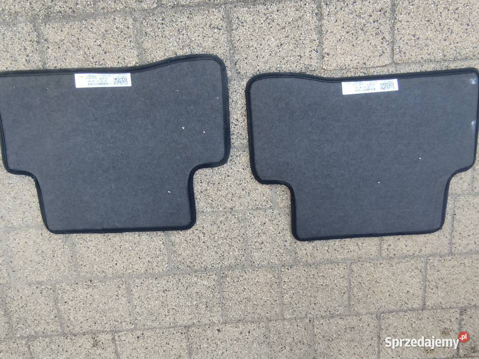 Mercedes c 205 AMG dywaniki tylne