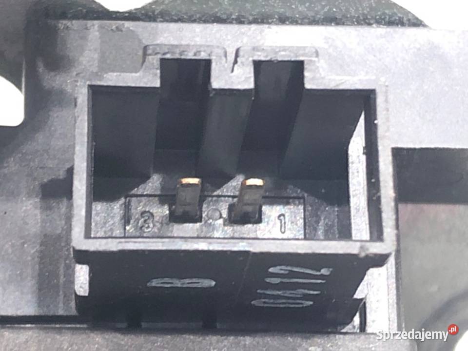 ZAMEK KLAPY TYŁ AUDI A6 C7 Kombi 1118 osobowe