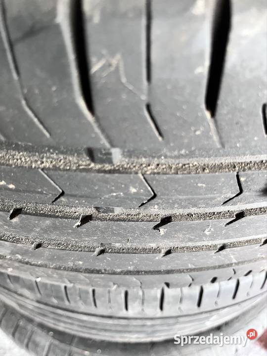Komplet opon letnich continental V do 240 km/h Stegna
