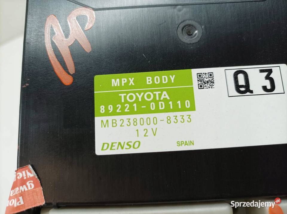 SKRZYNKA BSI 892210D110 8273052M80B Toyota Yaris