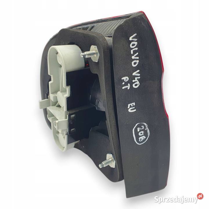 LAMPA PRAWA Volvo V40 I LIFT 19992004 tylna Chełm