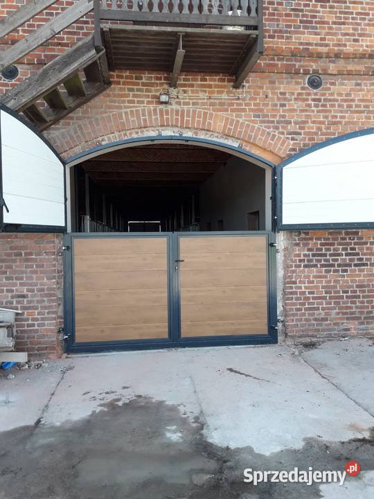 Drzwi stajenne wrota do stajni