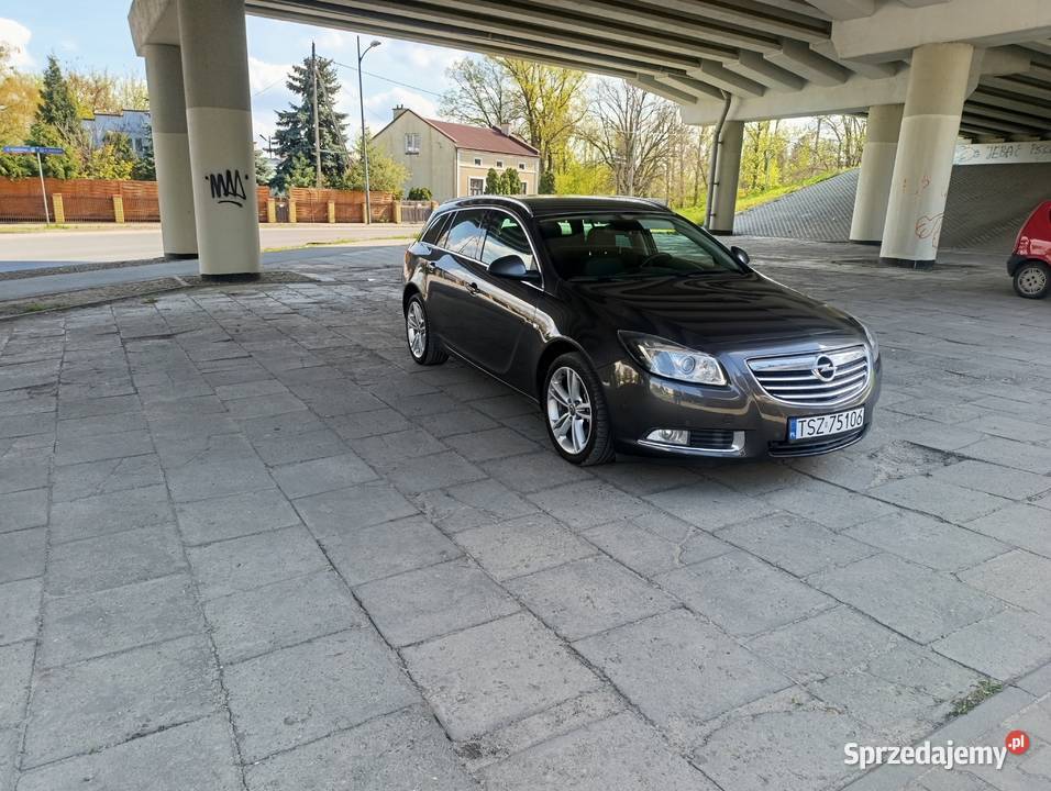 Opel Insignia A 20 SPORT TOURER 4X4 20 CDTI 163 Rok produkcji 2012 Połaniec
