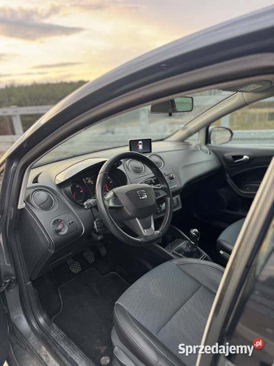 Seat Ibiza IV 6j Polift Xenony Niski przebieg wielkopolskie Leszno sprzedam