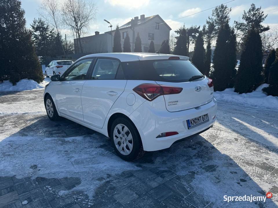 Hyundai i20 nieuszkodzony Ostrowiec Świętokrzyski