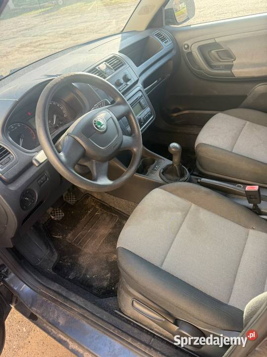 Skoda Fabia z Niemiec12benzyna 147000 benzyna sprzedam