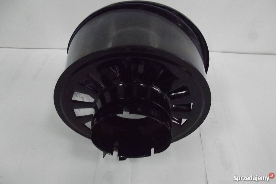 Filtr wstępny powietrza URSUS C 385 4 cylindrowy sprzedam