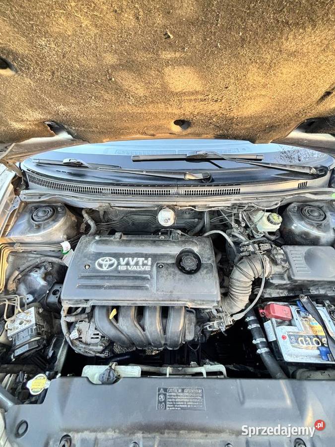 Toyota Corolla 2002 14 sedan manualna Zielona Góra