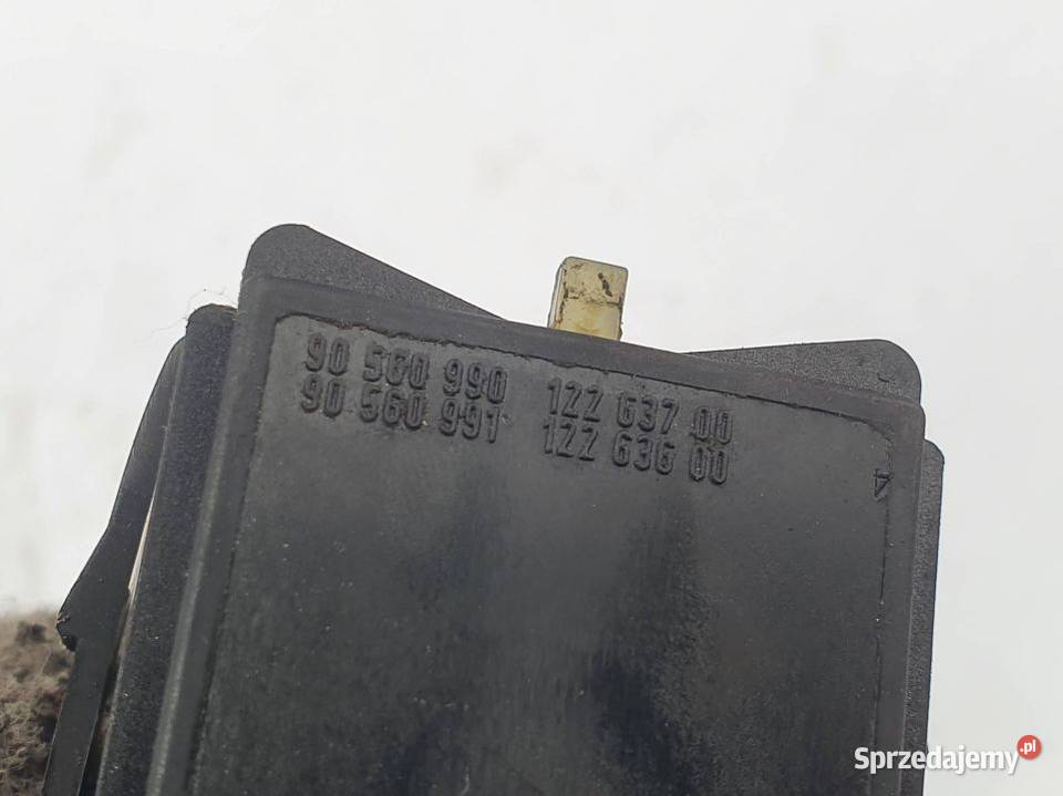 PRZEŁĄCZNIK OPEL ZAFIRA A 90560990 osobowe kujawsko-pomorskie Lipno