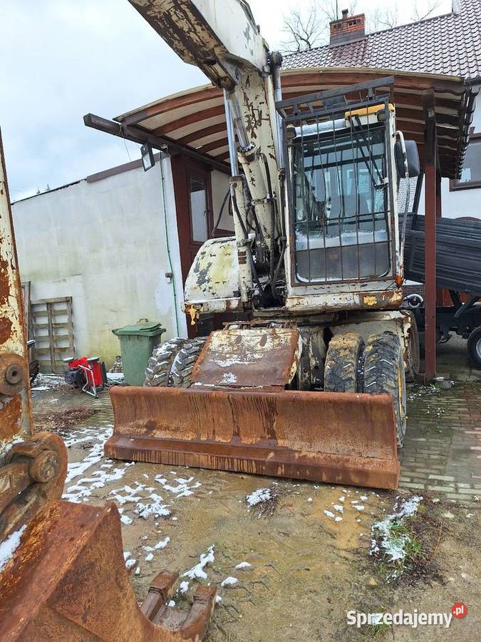 Koparka kołowa Volvo ew160 Rok produkcji 2002 Koparki Rzeszów