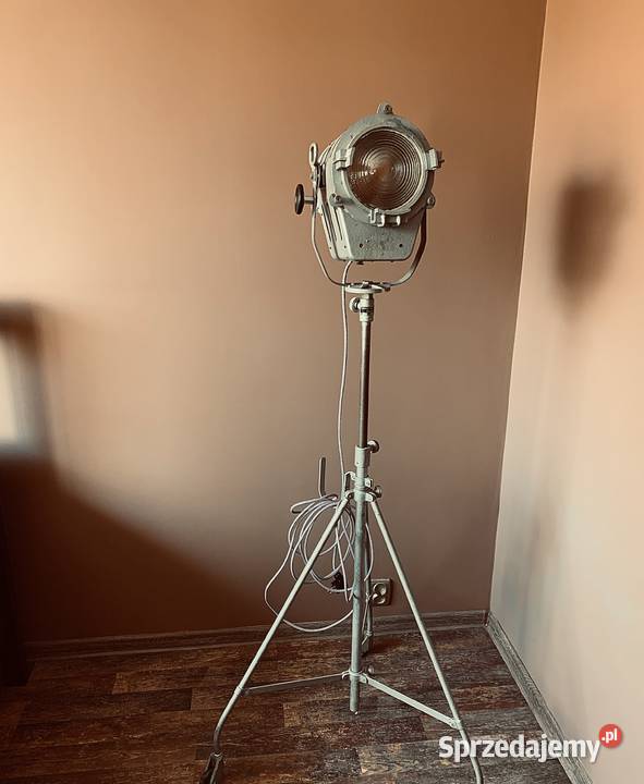 Zabytek lampa teatralna PRL Vintage zestaw 1963r Poznań