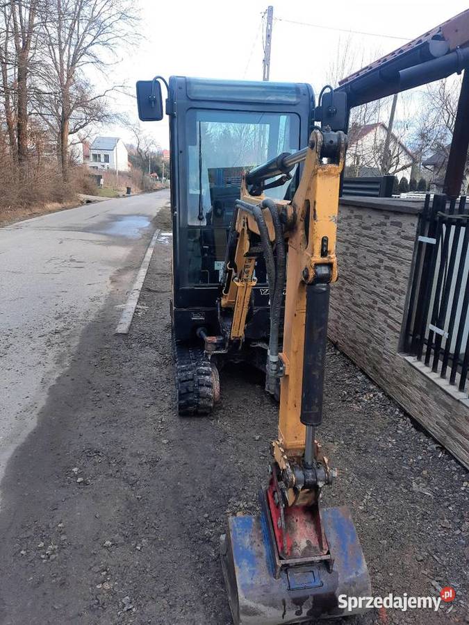 Minikoparka yanmar sv16