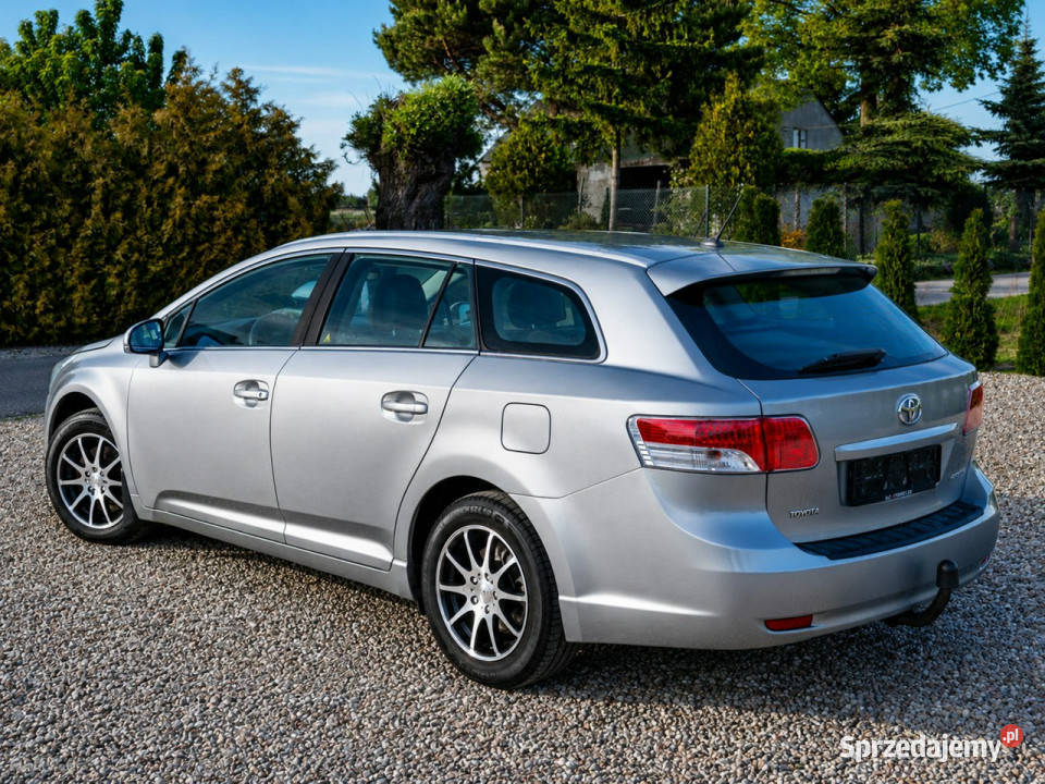 Toyota Avensis III 2009 sprzedam