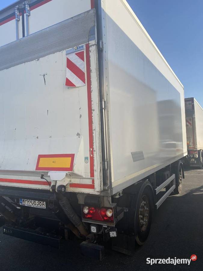 ZASŁAW chłodnia 2 strefy 25C 15 palet winda stan