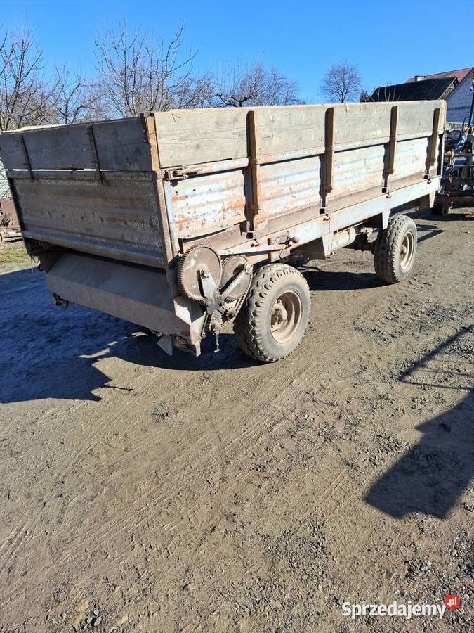 Rozrzutnik obornika 2 osiowy Maszyny rolnicze Nowa Słupia sprzedam