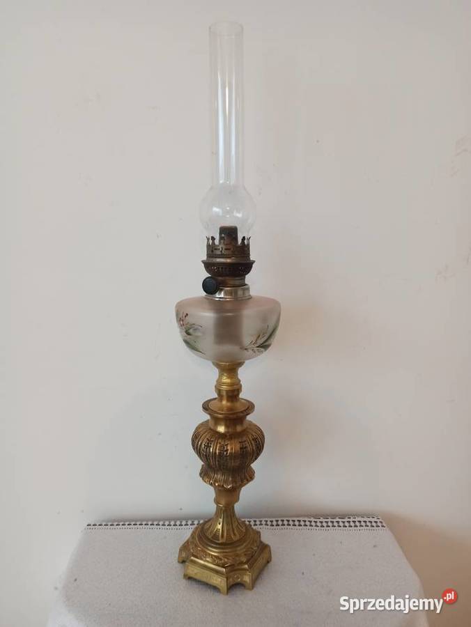 Lampa naftowa mosiądz FRancja Pozostałe wielkopolskie