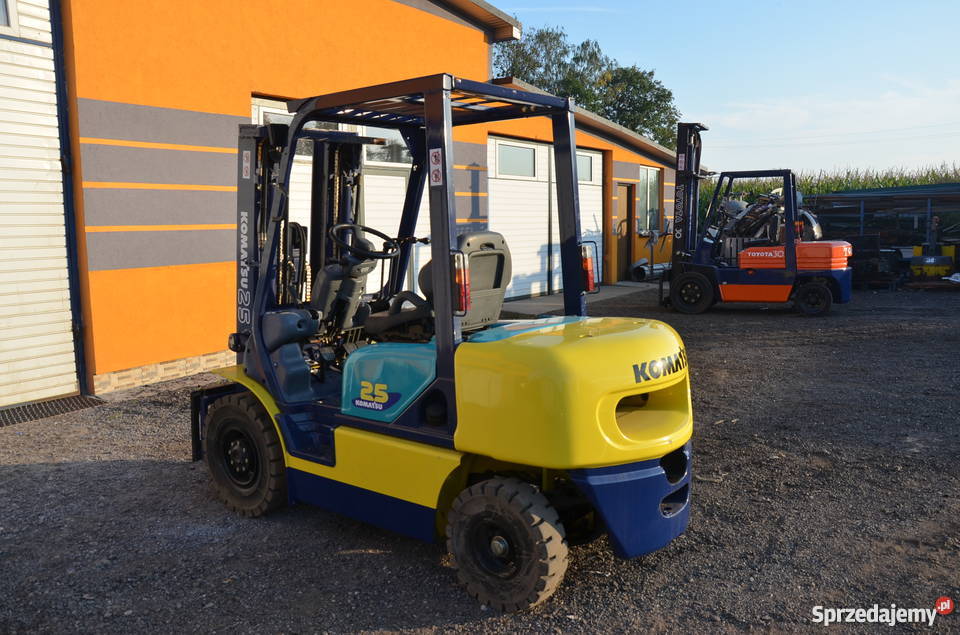 Wózek widłowy Komatsu FD25T14 TRIPLEX Nowa Wieś Wielka sprzedam