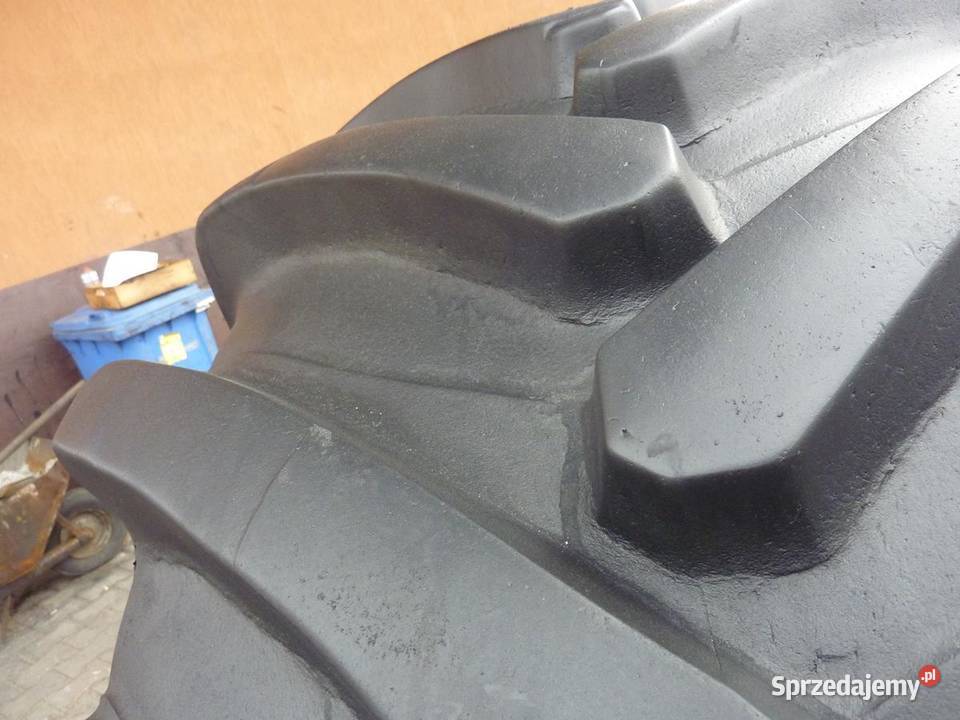 2x Opona używana rolnicza 75065R26 28LR26