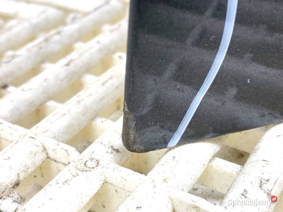 DRZWI PRAWY PRZÓD FORD MONDEO MK4 Kombi 0715