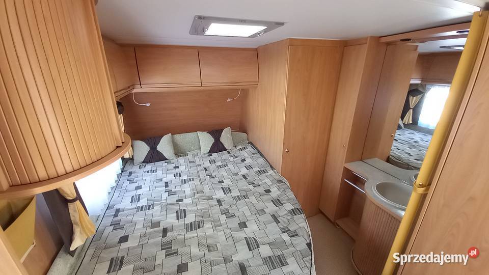 Burstner Ventana 550 plus Duży namiot Piętrus 7 Gowino