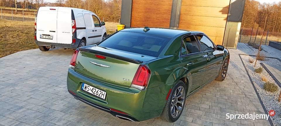 Chrysler 300 mazowieckie