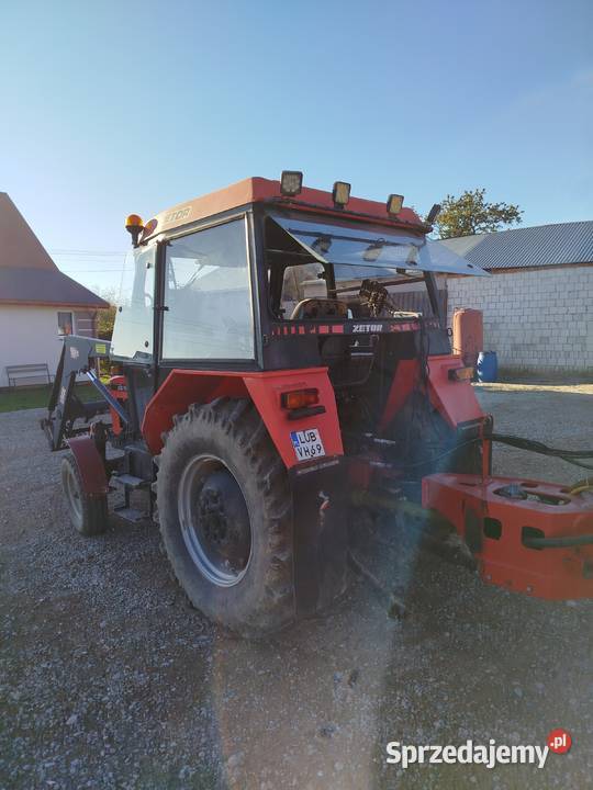 Zetor 7211 z turem