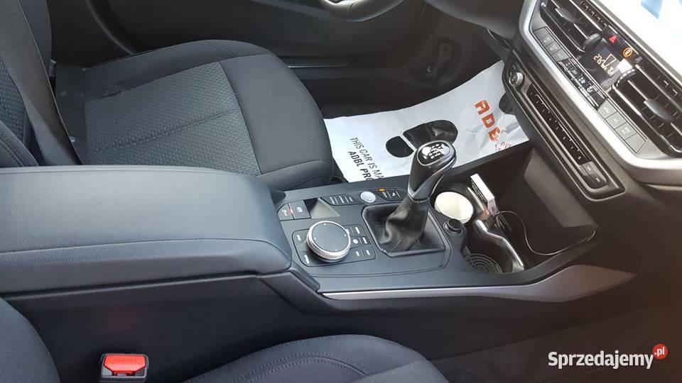 BMW Seria 1 F40 2019 benzyna manualna wielkopolskie Sławoszew