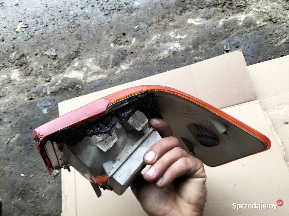 AUDI 80B3 B3 LAMPA TYŁ TYLNA LEWA lubelskie Kamień-Kolonia