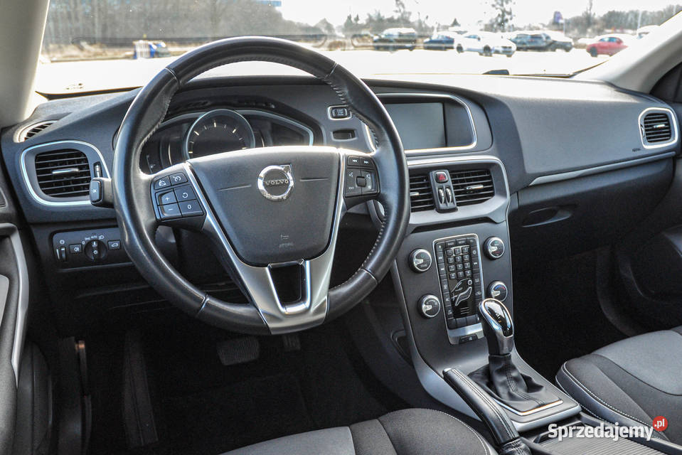 Volvo V40 20d Automat Lift 2019 r Volvo dolnośląskie Wrocław