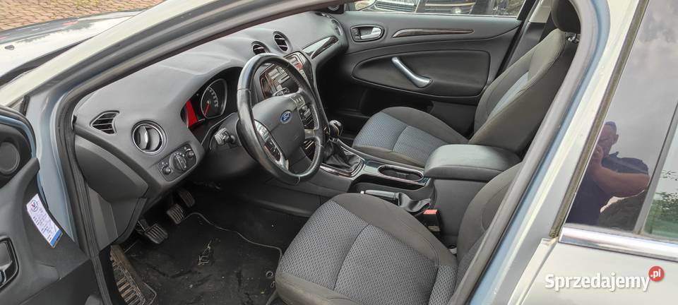 Ford Mondeo 16B 125 Ghia Navi bezwypadkowy Rzeszów
