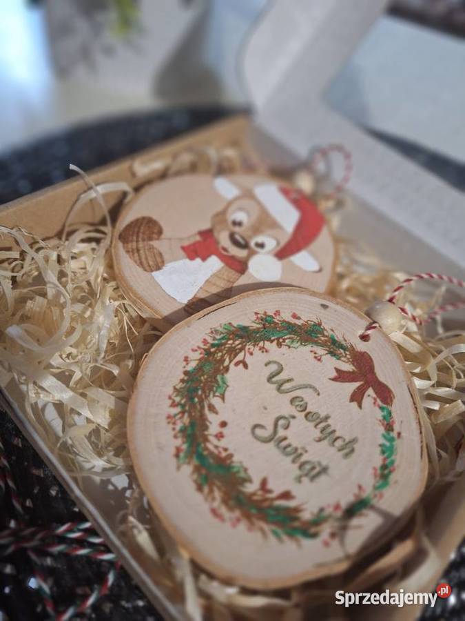 Zestaw 2 bombki z drewna malowane