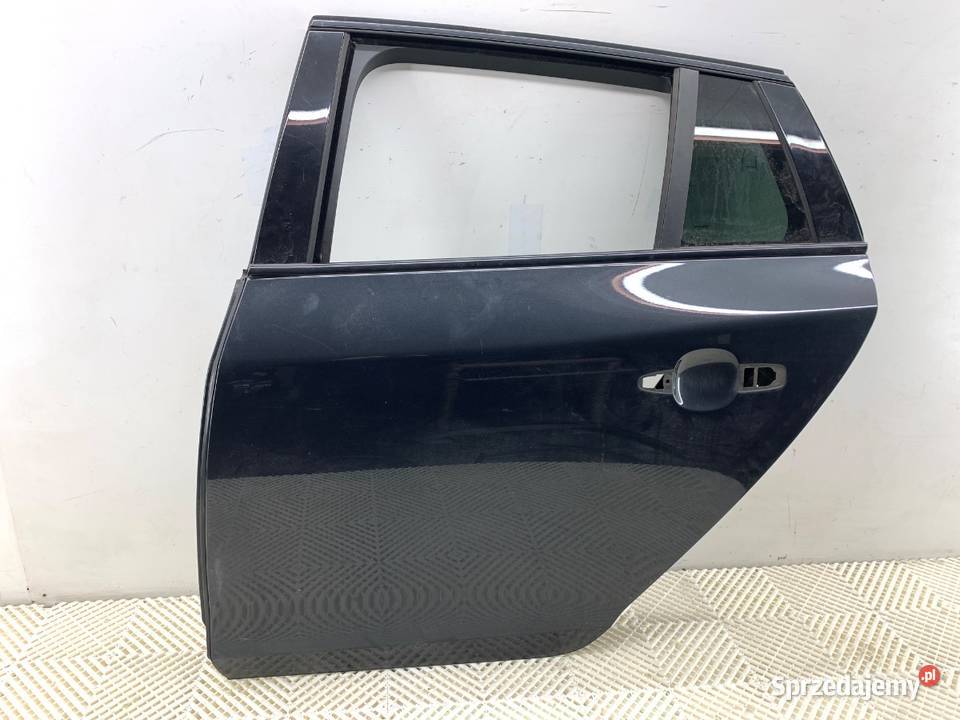 DRZWI LEWY TYŁ VOLVO V60 I Kombi 1018 Savile osobowe