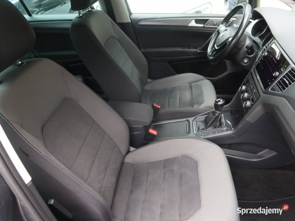 VW Golf Sportsvan 16 TDI manualna Katowice