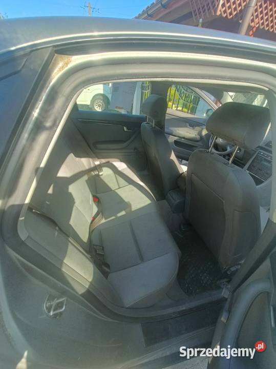 Audi A4 B6 Sedan 2002 LPG PDC Hak srebrny Tyczyn