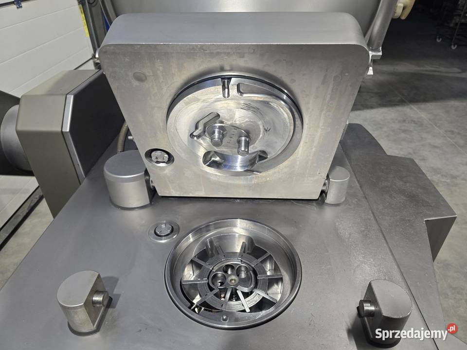 Nadziewarka próżniowa Handtmann VF 612 z